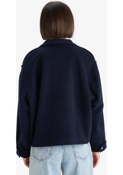 Regular Fit Kaşe Düğmeli Kısa Kaban