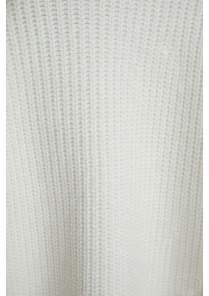 Erkek Oversize Kesim Bisiklet Yaka Örme Triko Kazak fırsatları