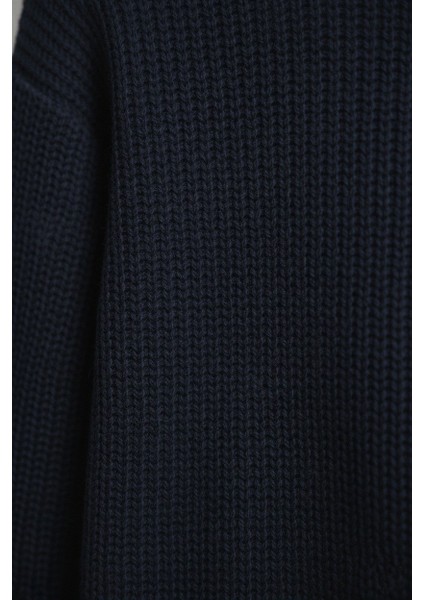 Erkek Oversize Kesim Bisiklet Yaka Örme Triko Kazak fırsatları