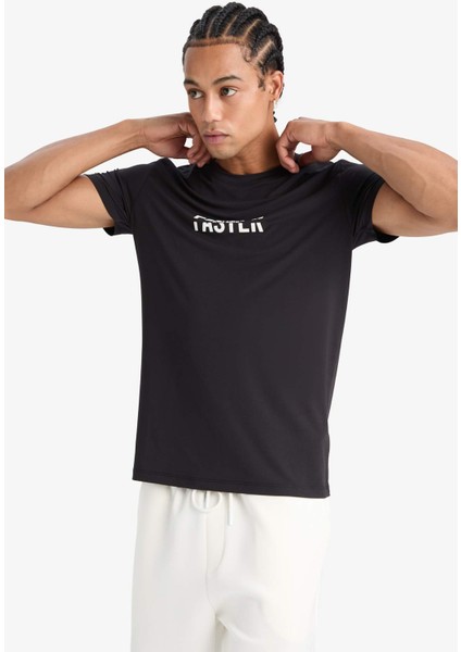 Hızlı Kuruyan Slim Fit Dar Kesim Bisiklet Yaka Baskılı Sporcu Kısa Kollu Tişört F2762AX25SP