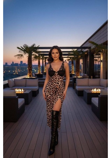 Kadın Dantel Detay Omuz Askılı Leopar Desen Maxi Yırtmaçlı Gloplu Elbise fırsatları