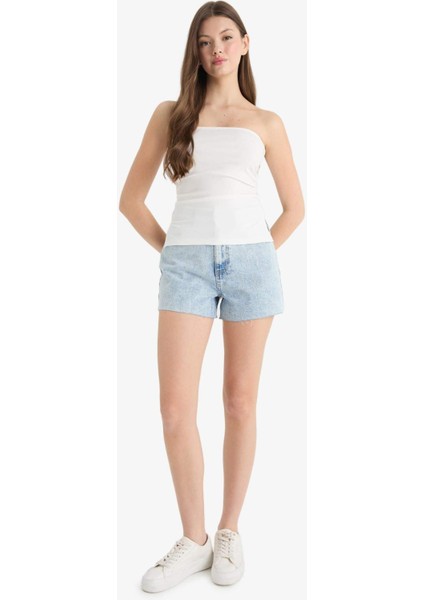 Mom Fit Yüksek Bel Paça Ucu Kesik Jean Şort