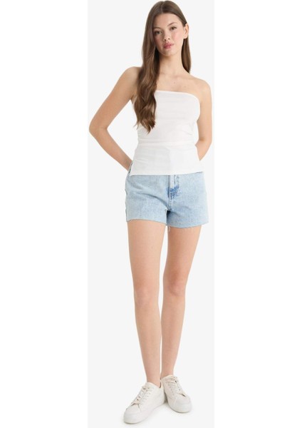 Mom Fit Yüksek Bel Paça Ucu Kesik Jean Şort