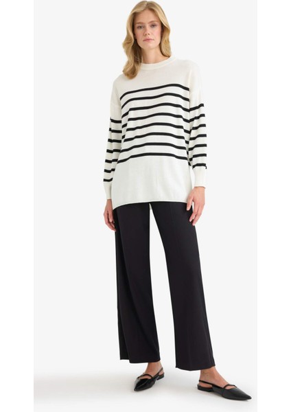 Relax Fit Çizgili Bisiklet Yaka Triko Kazak Tunik S7517AZ25WN