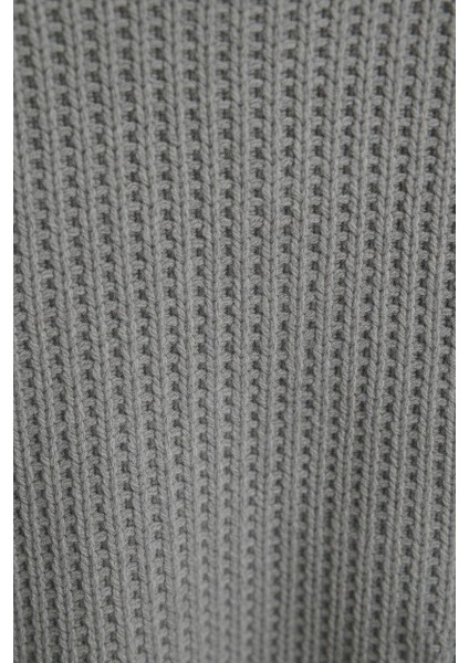 Erkek Oversize Kesim Bisiklet Yaka Örme Triko Kazak fırsatları