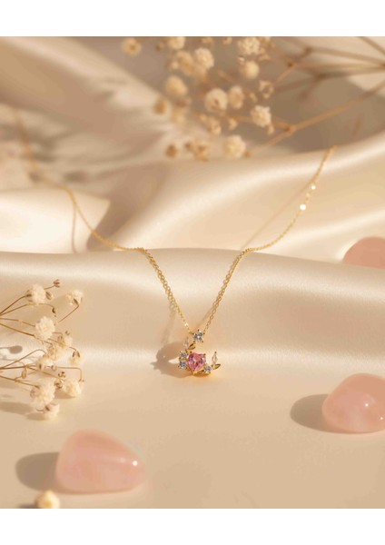 Trend Alarmı! Pembe Çiçekli Çelik Kolye - Kararmaz, Şık ve Büyüleyici fiyatları