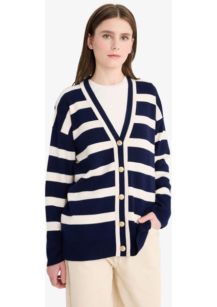 Regular Fit V Yaka Çizgili Düğme Kapmalı Tunik Triko Hırka