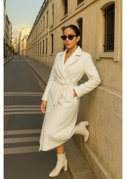 Kadın Trend Basic Uzun Kruvaze Beyaz Kaşe Kaban fiyatları