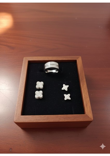 Zirkon Taşlı Üçlü Küpe Seti fiyatları