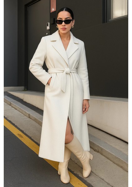 Kadın Kruvaze Premium Basic Uzun Beyaz Kaşe Kaban modelleri