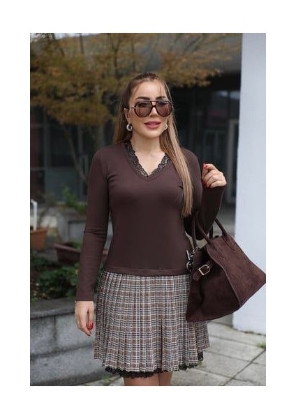 Kadın Uzun Kollu Denteli Yaka Ekose Etek Detay Diz Üstü Elbise modelleri