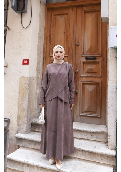 Omuzdan Pileli Ipek Süet Elbise