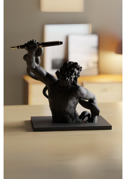 Dekoratif Heykel Kalemlik – Antik Yunan Laocoön Figürü ile Masaüstü Kalem Tutucu