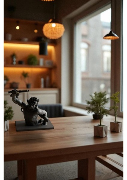 Dekoratif Heykel Kalemlik – Antik Yunan Laocoön Figürü ile Masaüstü Kalem Tutucu indirimleri