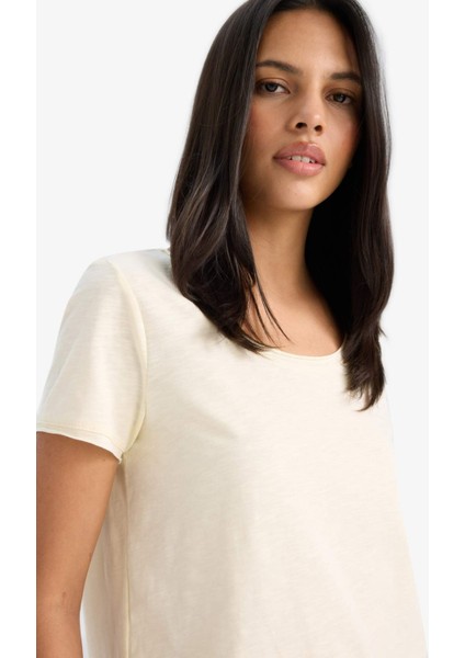 Regular Fit Yuvarlak Yaka Basic Düz Kısa Kollu Tişört K1508AZ25SM