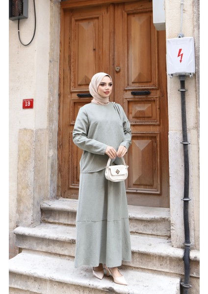 Omuzdan Pileli Ipek Süet Elbise fiyatları