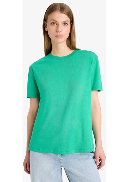 Regular Fit Bisiklet Yaka Basic Düz Penye Kısa Kollu Tişört