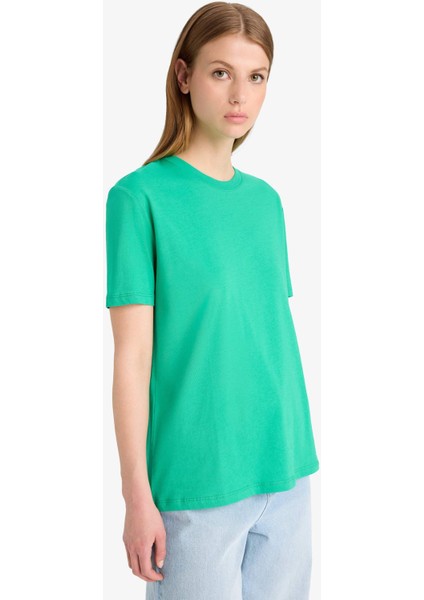 Regular Fit Bisiklet Yaka Basic Düz Penye Kısa Kollu Tişört