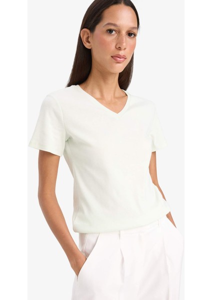 Slim Fit Dar Kesim V Yaka Basic Düz Ribana Kısa Kollu Tişört I1080AZ25SP