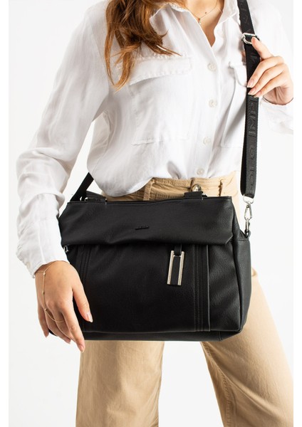 Büyük Boy Kadın Omuz ve Çapraz Çanta – Yumuşak Deri Dokulu, 3 Ana Bölmeli, Çok Cepli ve Günlük Kullanıma Uygun