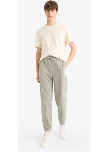 Regular Fit Beli Bağcıklı Paçası Lastikli Cepli Basic Düz Jogger Eşofman Altı E9427AX25AU