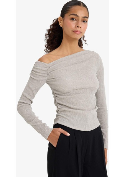 Slim Fit Dar Kesim Tek Omuzlu Bürümcük Uzun Kollu Bluz F3934AX25AU