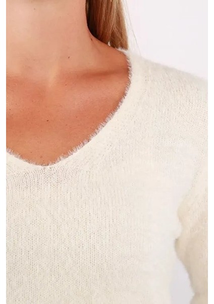 Onlella Piumo Ls V-Neck Knt Kadın Kazak 15259562 fırsatları