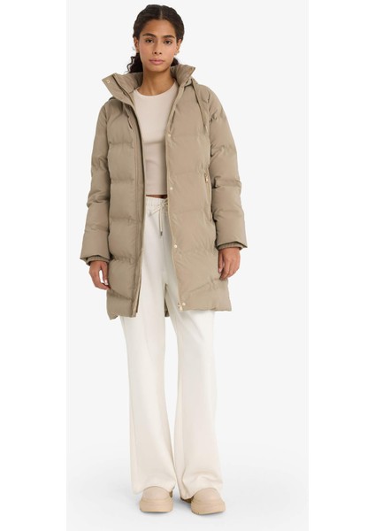 Regular Fit Kapüşonlu Fermuarlı Parka F2876AX25WN