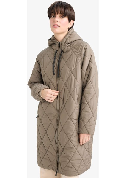 Regular Fit Kapüşonlu Kapitoneli Fermuarlı Parka F2882AX25WN