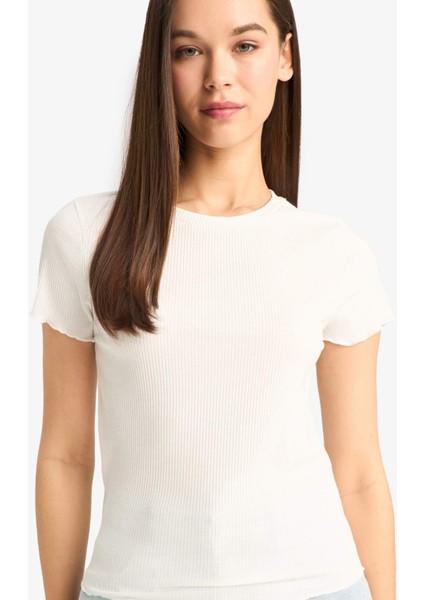 Fitted Bisiklet Yaka Basic Düz Kısa Kollu Beyaz Tişört F3486AXNS