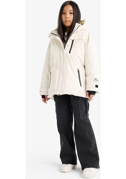 Kız Çocuk Çıkarılabilir Suni Kürk Yaka Kapüşonlu Polar Astarlı Fermuarlı Şişme Kayak Montu F4480A825WN