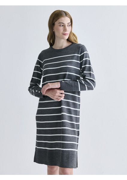 Lcw Yeni Sezon Hilfa Yeni Sezon Bisiklet Yaka Çizgili Triko Elbise fiyatları