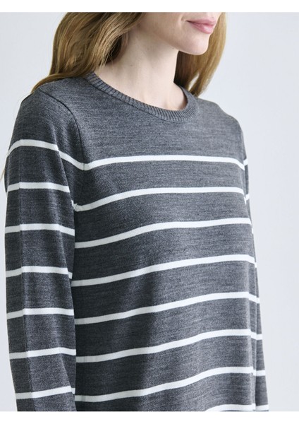 Lcw Yeni Sezon Hilfa Yeni Sezon Bisiklet Yaka Çizgili Triko Elbise modelleri