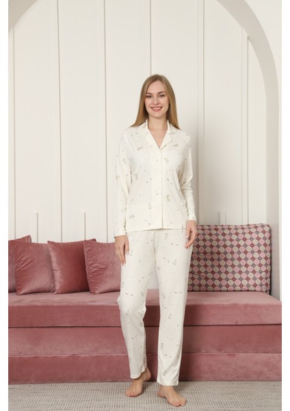 Kadın Yılbaşı Temalı Uzun Kollu Önden Düğmeli Pijama Takımı 781 modelleri