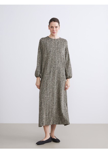 Lcw Yeni Sezon Haki Büyük Beden Bisiklet Yaka Desenli Elbise