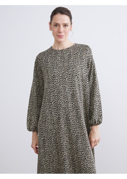 Lcw Yeni Sezon Haki Büyük Beden Bisiklet Yaka Desenli Elbise fiyatları