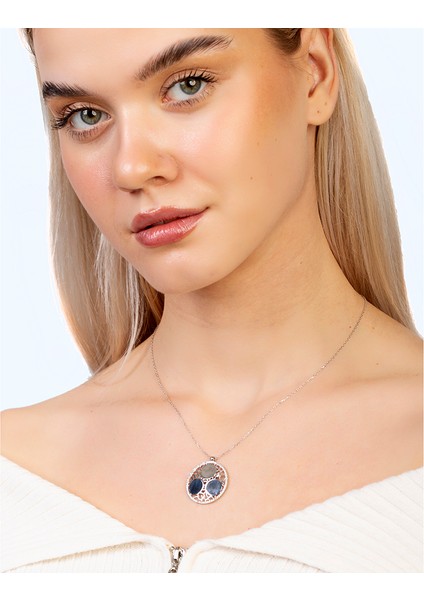 Zirkon Taşlı Gümüş Renk Kişiye Özel Üç Isim Veya Harf Yazılı 925 Ayar Gümüş Kadın Kolye modelleri