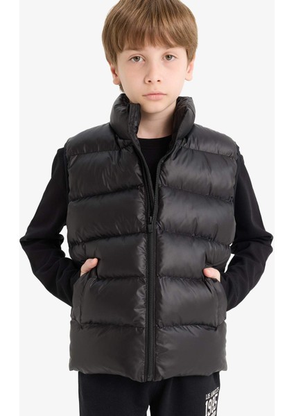 Erkek Çocuk Su Geçirmez Fermuarlı Dik Yaka Şişme Yelek