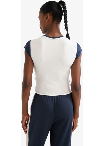 NBA Brooklyn Nets Slim Fit Dar Kesim Bisiklet Yaka Kısa Kollu Tişört E3613AX25SM