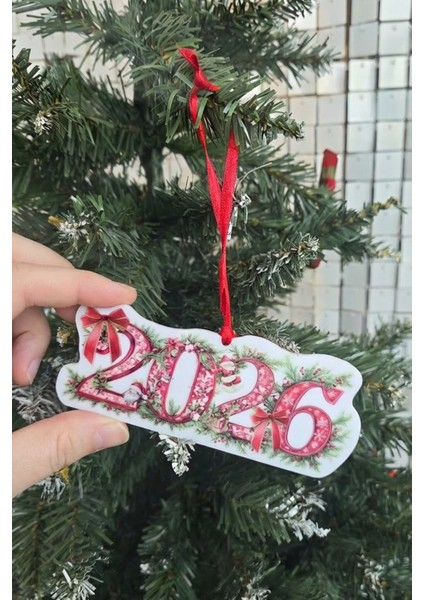 Yılbaşı Çiçekleri Fiyonklu Tasarım 2026 Yazılı Yılbaşı Ağacı Süsü fiyatları