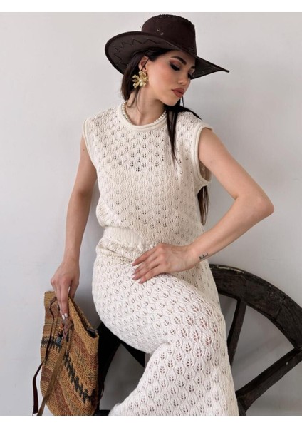 Alt Üst Takım- Bluz & Etek Triko - Krem fiyatları