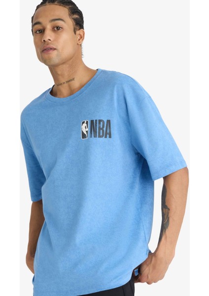 %100 Pamuk NBA Wordmark Oversize Geniş Kalıp Bisiklet Yaka Kısa Kollu Tişört E8750AX25AU