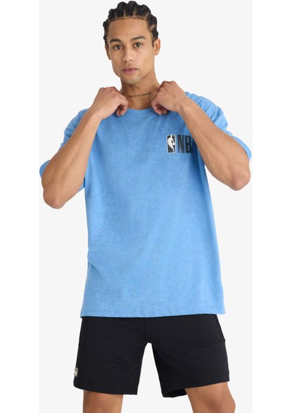 %100 Pamuk NBA Wordmark Oversize Geniş Kalıp Bisiklet Yaka Kısa Kollu Tişört E8750AX25AU