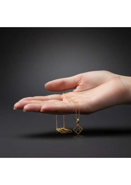 14 Ayar Altın Kolye Ucu E&y GM11368 0.5 gr fiyatları