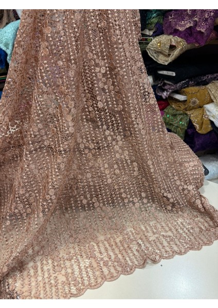 Güpür Dantel Pul Işlemeli