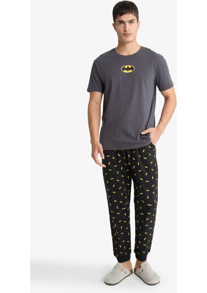 Batman Pijama Takımı Regular Fit Kısa Kollu Üst Uzun Alt D2604AX25AU