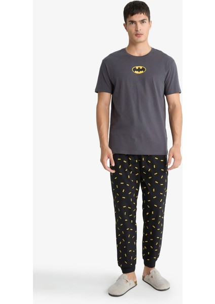 Batman Pijama Takımı Regular Fit Kısa Kollu Üst Uzun Alt D2604AX25AU