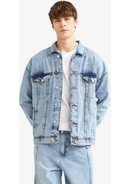 Oversize Geniş Kalıp Düğmeli Denim Ceket F4737AX25AU