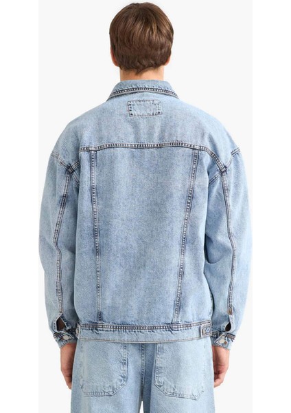 Oversize Geniş Kalıp Düğmeli Denim Ceket F4737AX25AU