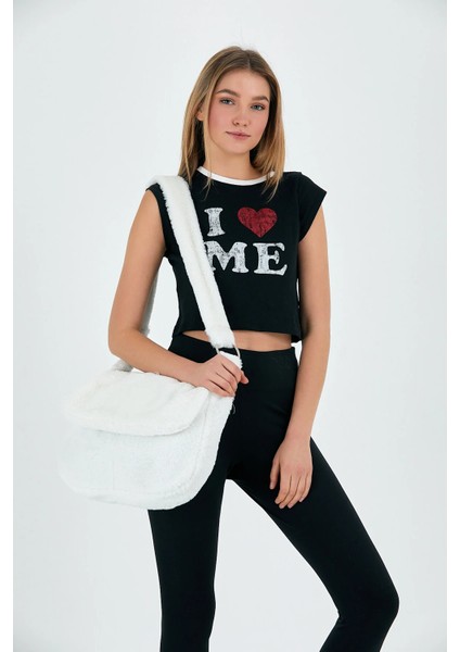 Beyaz Toscana / Beyaz Renk Peluş Kapaklı Postacı Çapraz Askılı Omuz Okul Çantası fırsatları